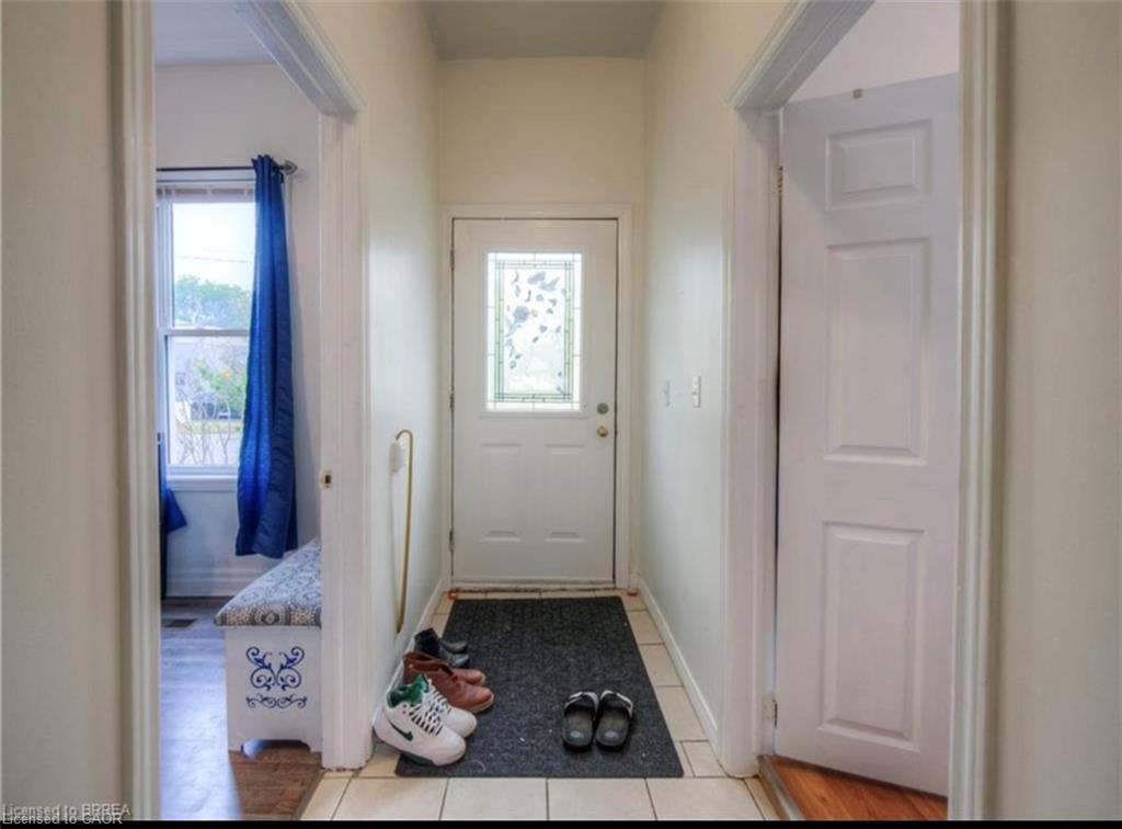 10 Bruce Street Property Photo 9