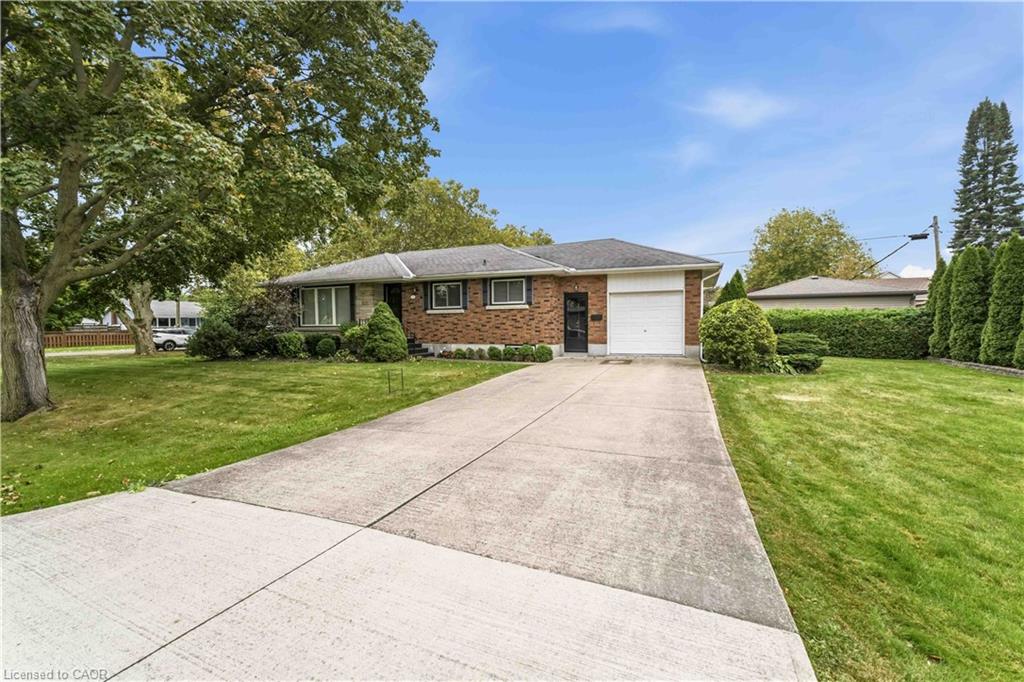 4 Regina Avenue Property Photo 3
