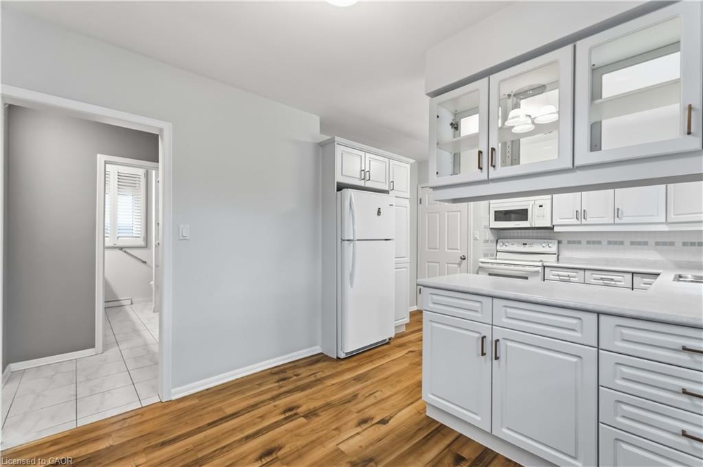 4 Regina Avenue Property Photo 10