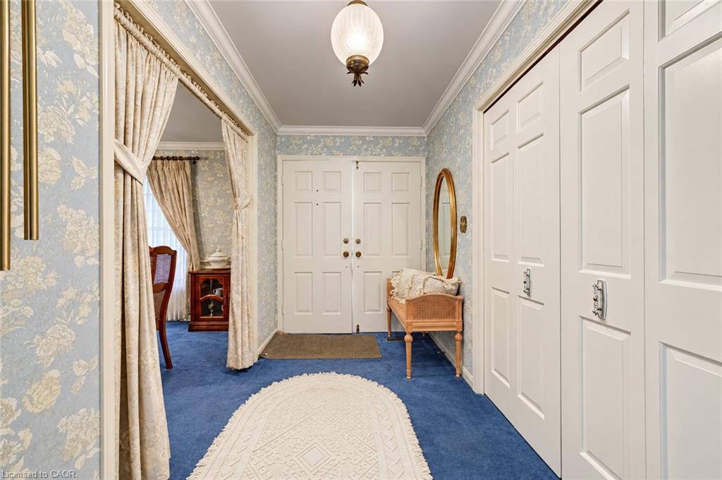 8 Granbridge Drive Property Photo 5
