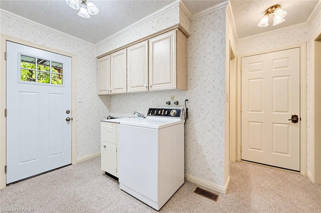 8 Granbridge Drive Property Photo 14