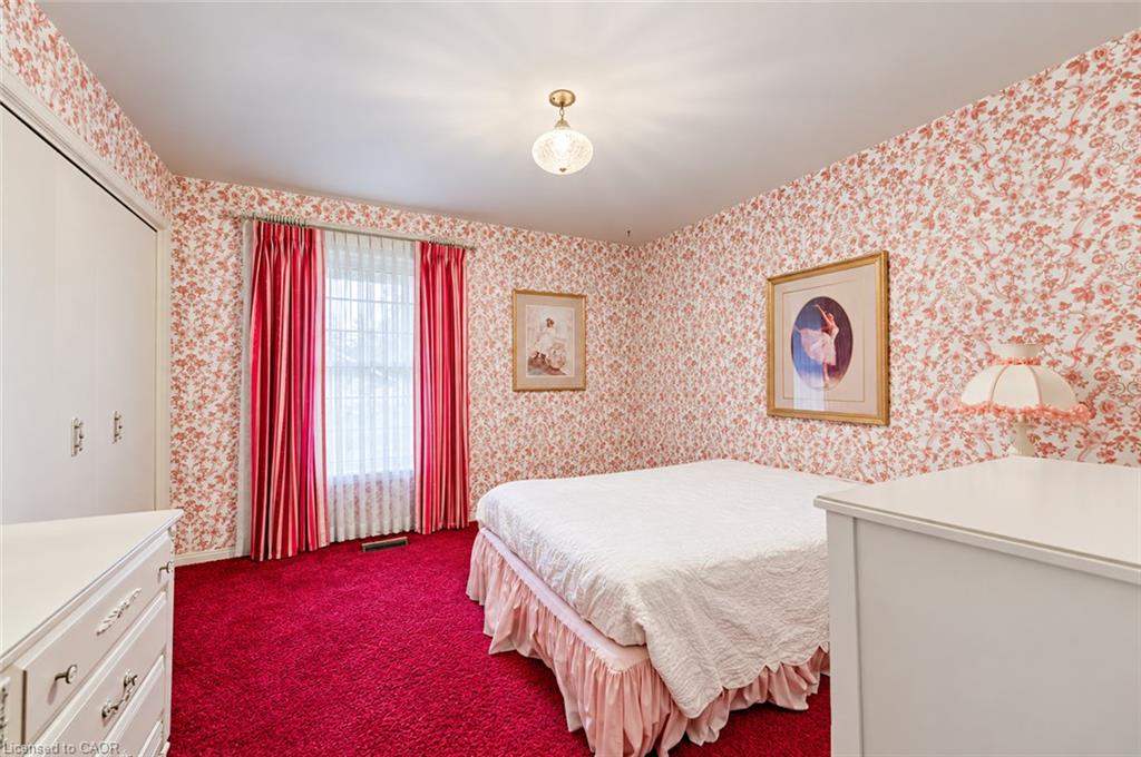 8 Granbridge Drive Property Photo 16