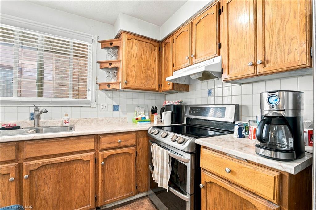 170 Sunset Boulevard Property Photo 14