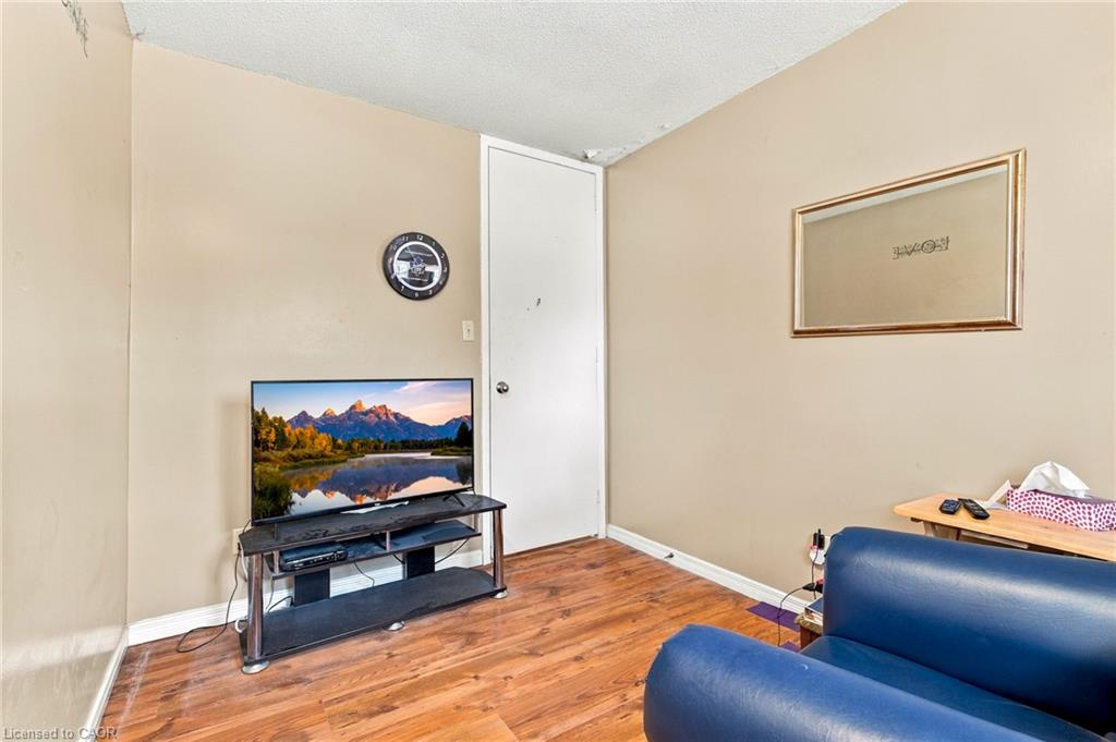 170 Sunset Boulevard Property Photo 21