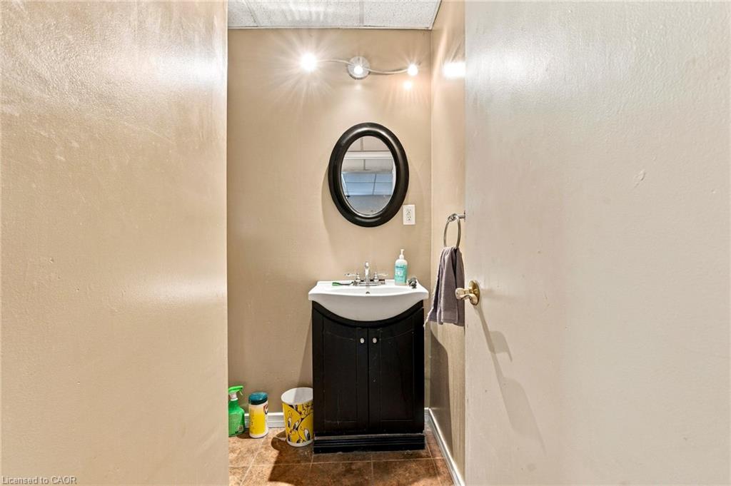 170 Sunset Boulevard Property Photo 25