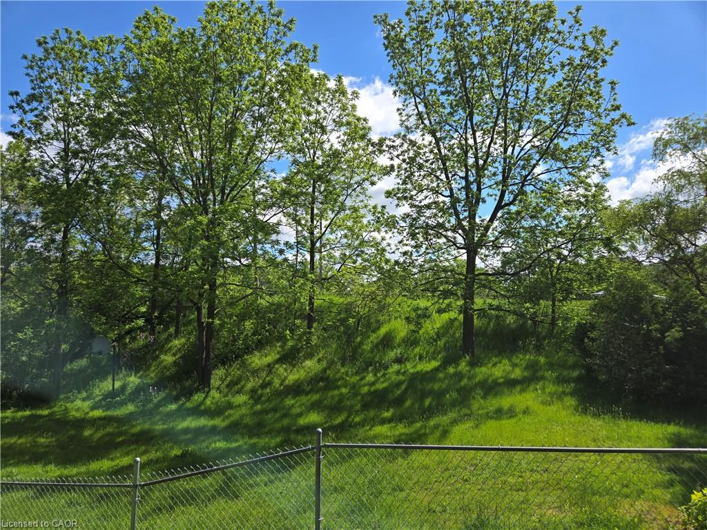 2087 Governors Road Property Photo 7