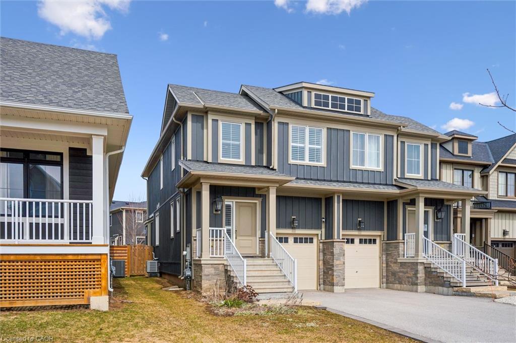 153 Yellow Birch Crescent Property Photo 3
