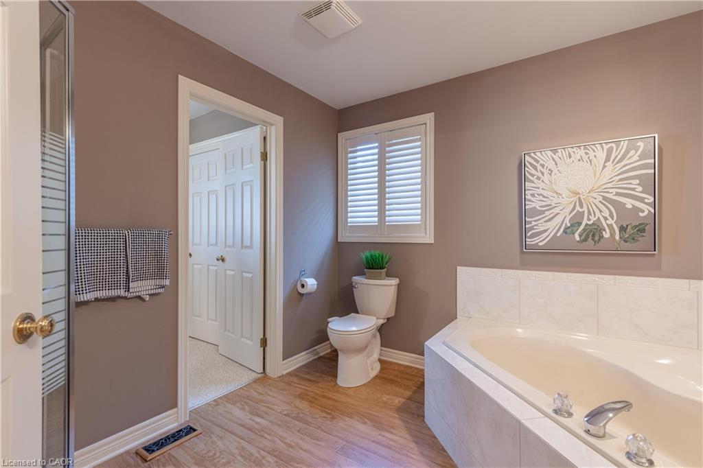 7919 Fleming Drive Property Photo 14