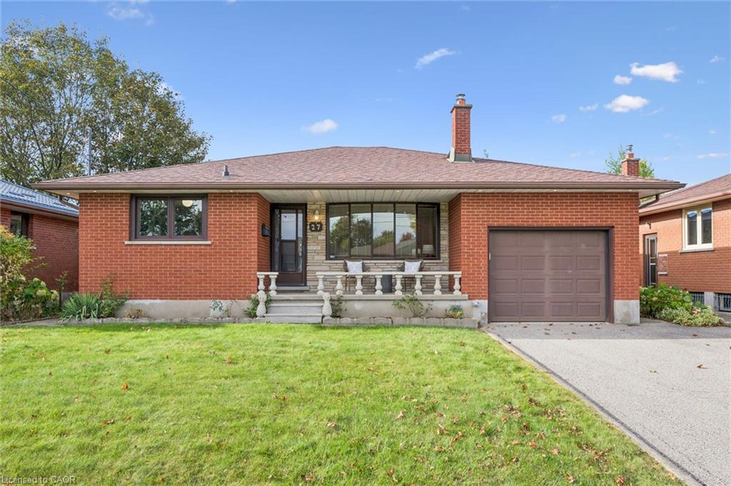 27 Palermo Crescent Property Photo 2