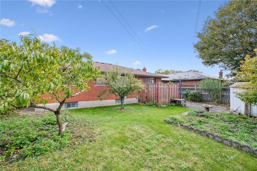 27 Palermo Crescent Property Photo 40