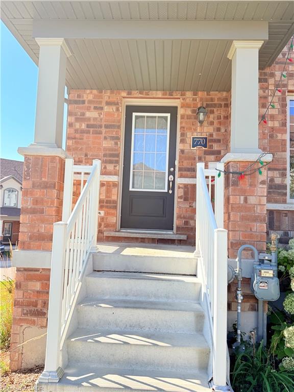 770 Linden Drive Property Photo 3