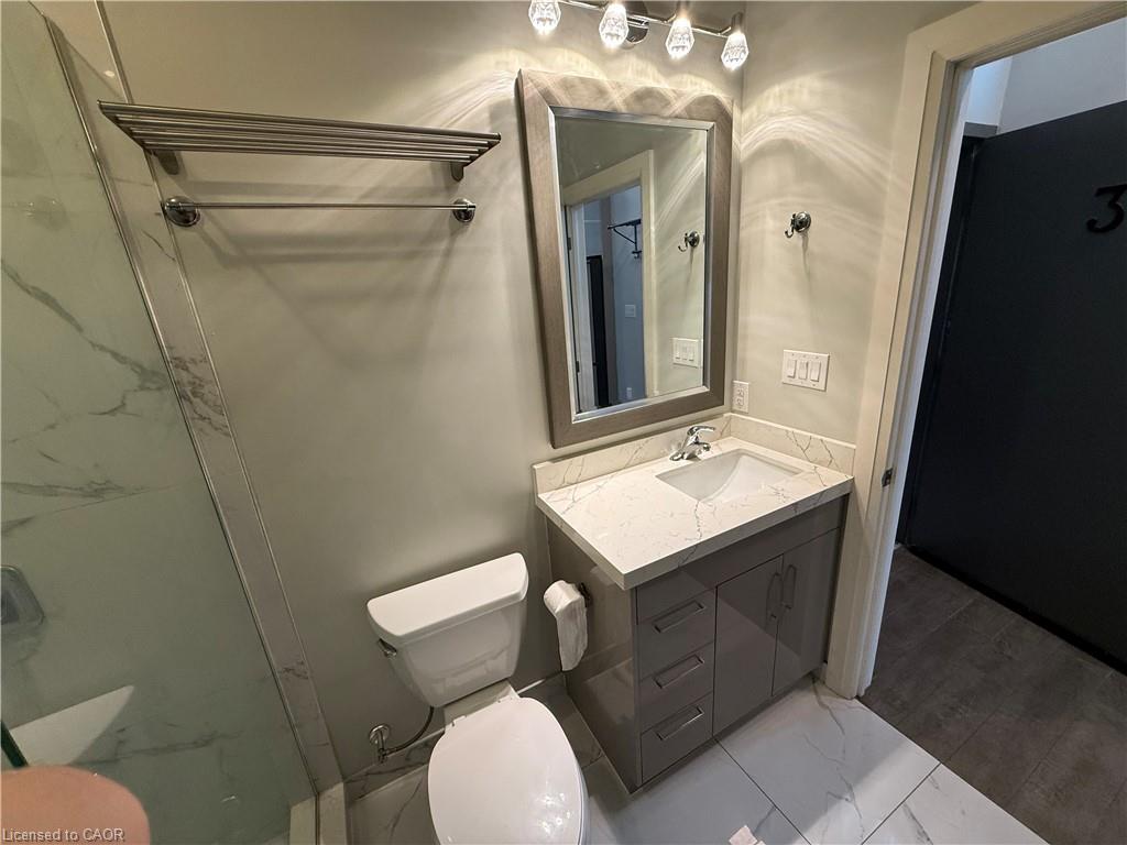 3-2548 Eglinton Avenue W Property Photo 11