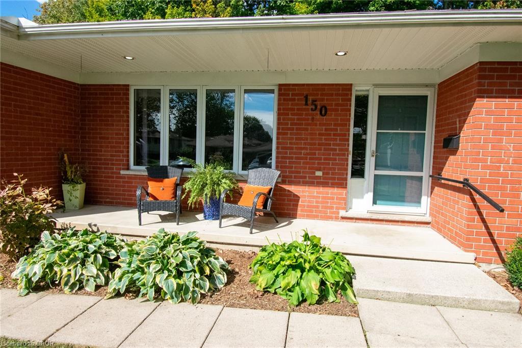 150 Brookfield Boulevard Property Photo 2