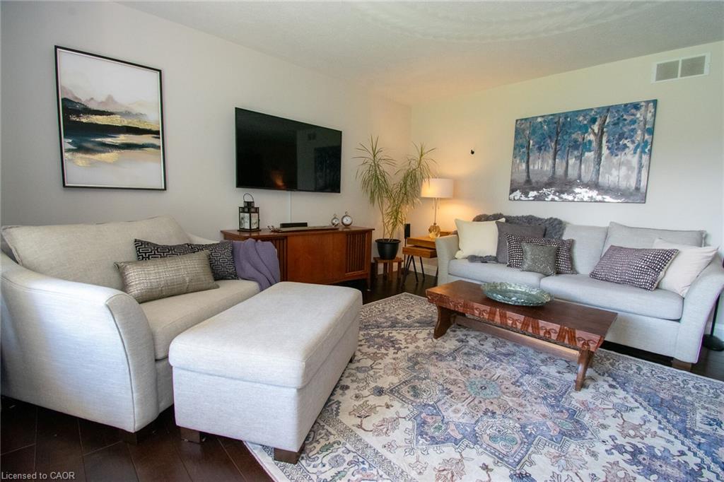 150 Brookfield Boulevard Property Photo 7