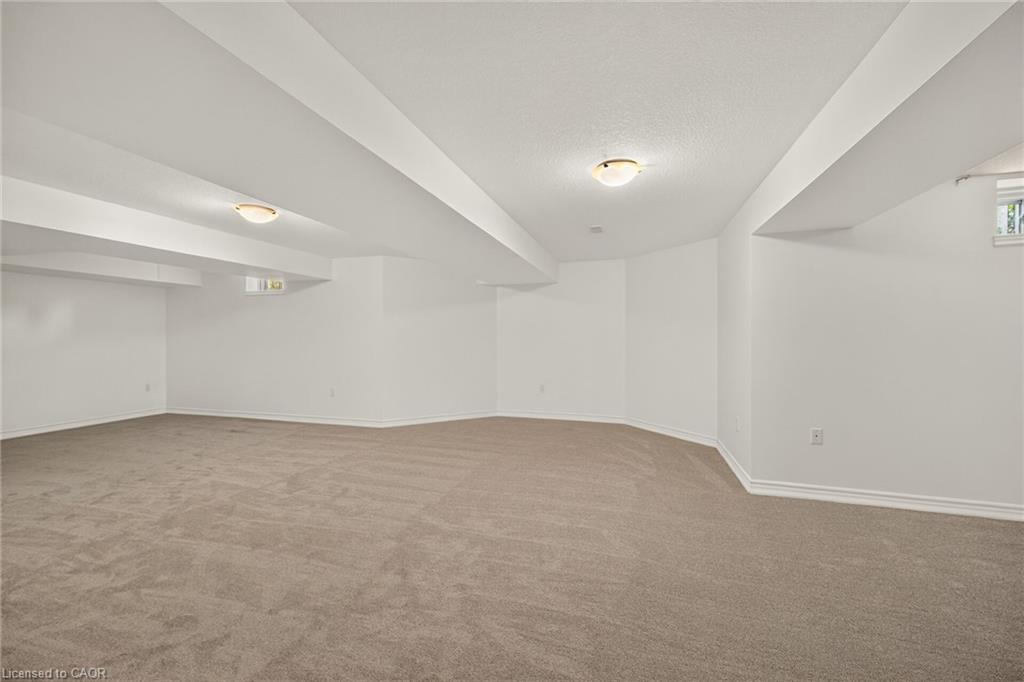 14 Ecker Lane Property Photo 25