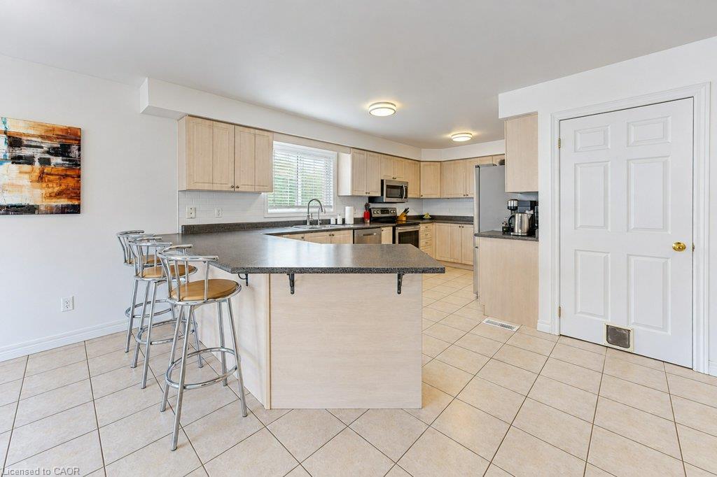 88 Decaro Crescent Property Photo 19