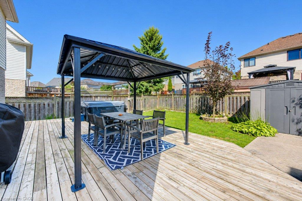 88 Decaro Crescent Property Photo 47
