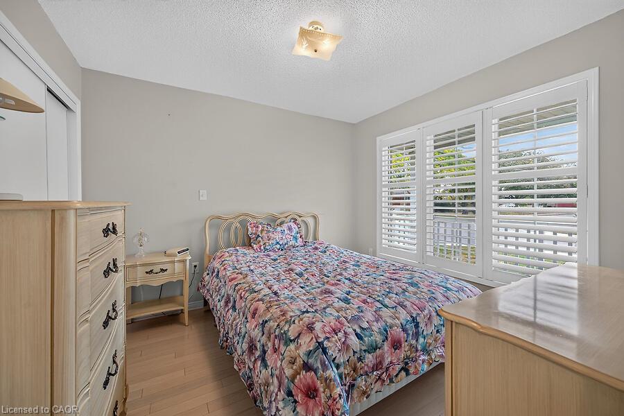 166 Toby Crescent Property Photo 4