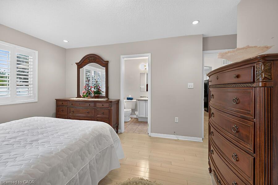 166 Toby Crescent Property Photo 15
