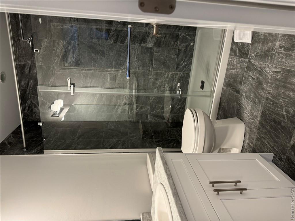 125-61 Soho Street Property Photo 10