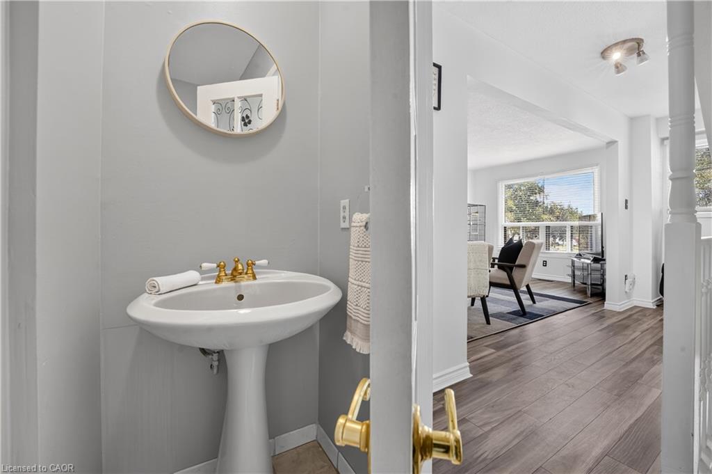 6 Ellerslie Road Property Photo 16