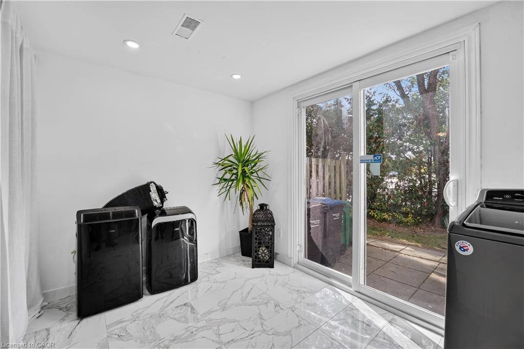6 Ellerslie Road Property Photo 34