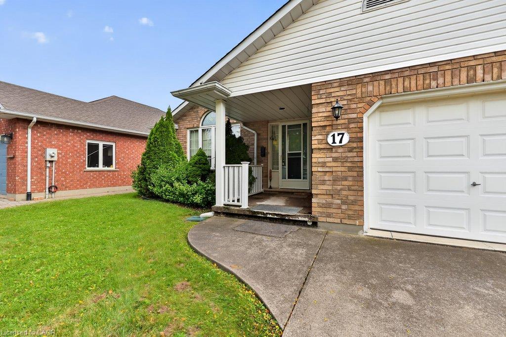 17 Tanner Drive Property Photo 3