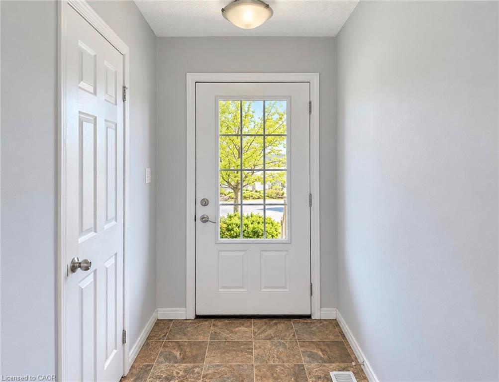 B5-6 Upper Mercer Street Property Photo 10