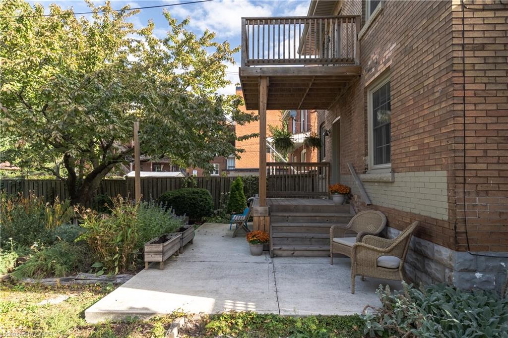 14 Prospect Street S Property Photo 38