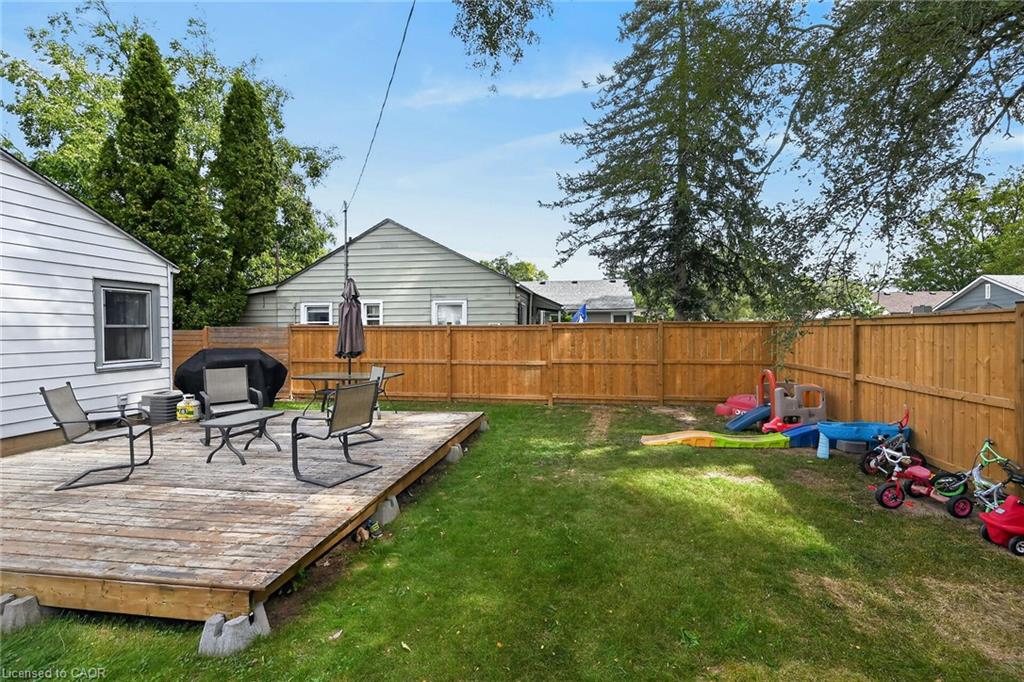 82 Division Street Property Photo 27