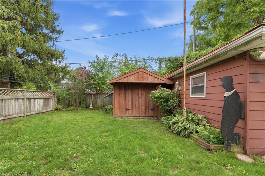 299 Bridgeport Road E Property Photo 36