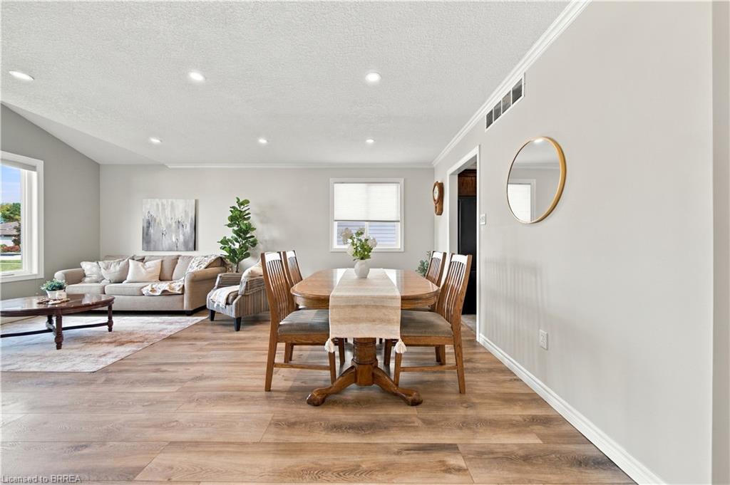 4 Macpherson Drive Property Photo 4