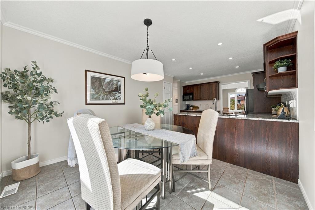 4 Macpherson Drive Property Photo 14