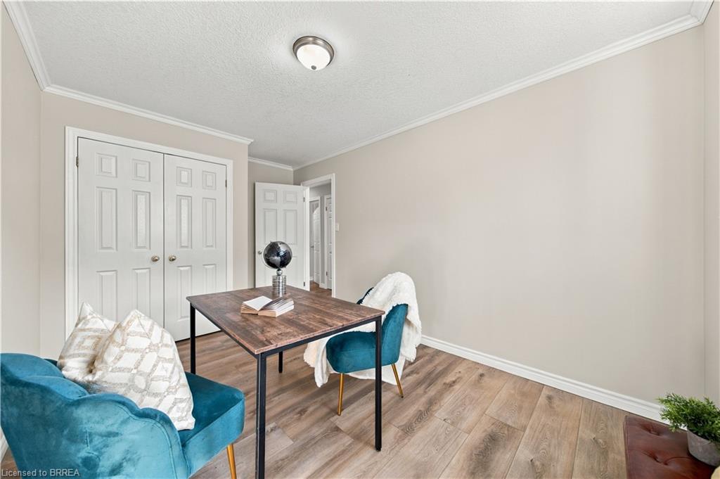4 Macpherson Drive Property Photo 23