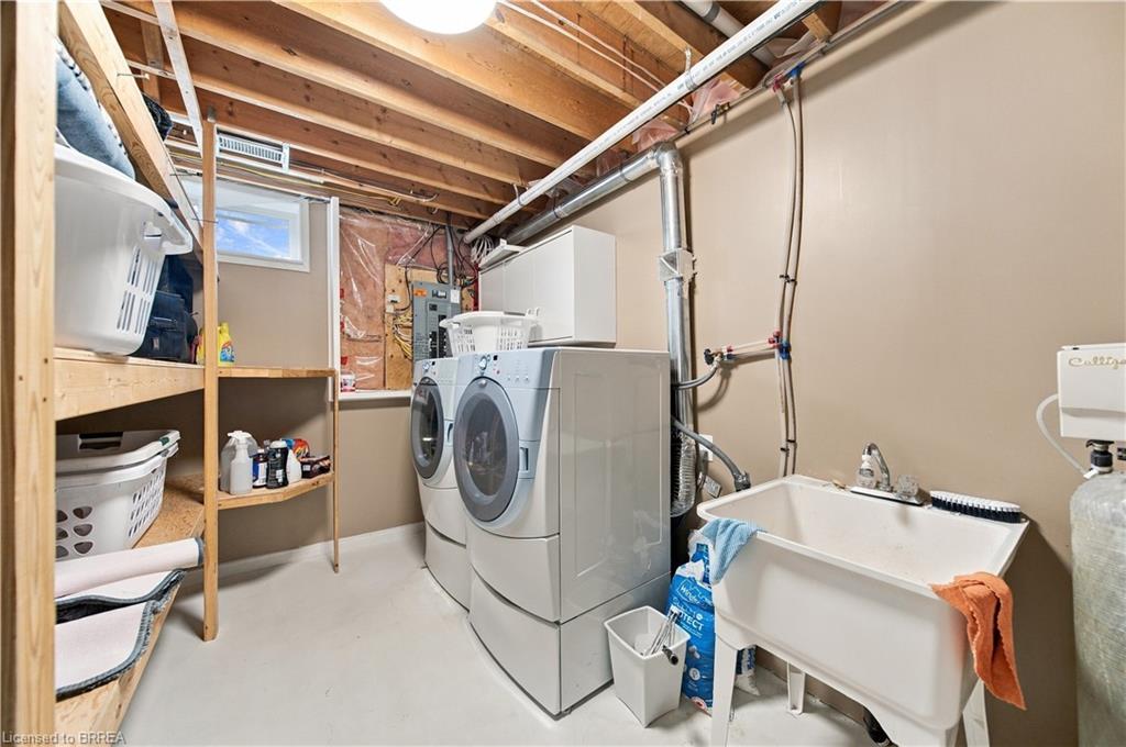 4 Macpherson Drive Property Photo 31