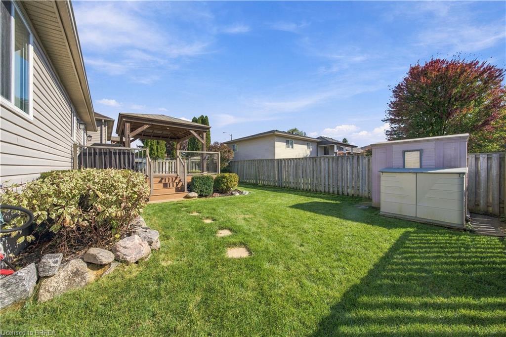 4 Macpherson Drive Property Photo 35
