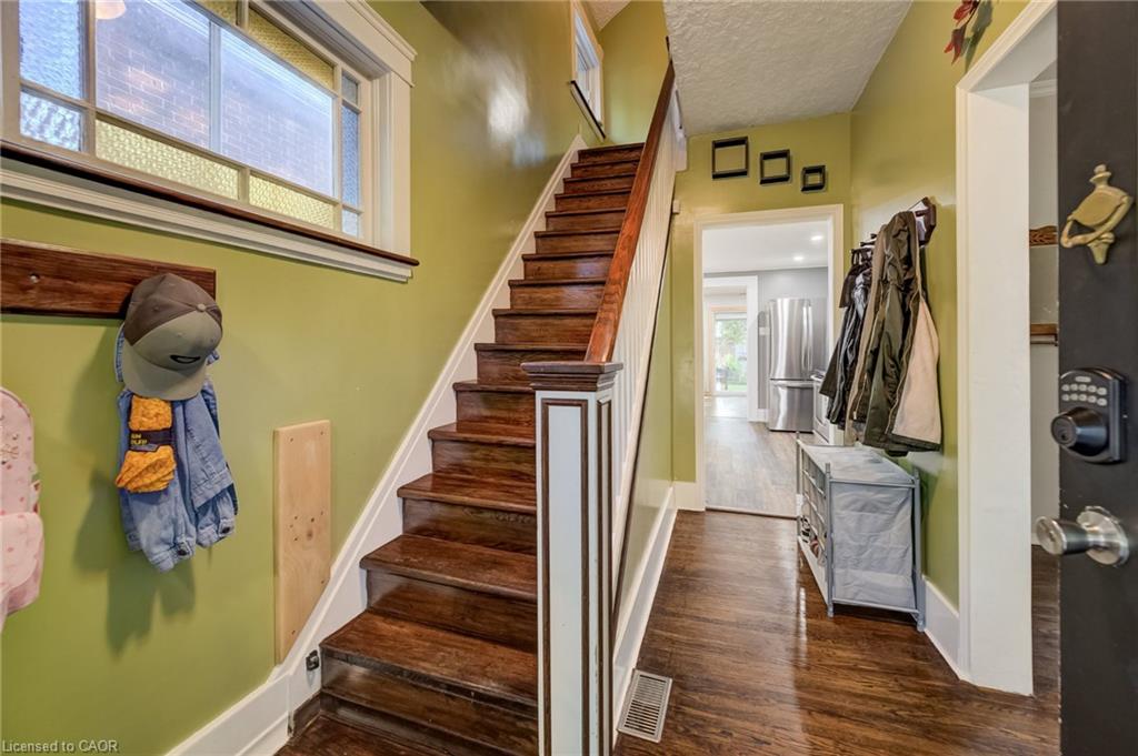 36 Cherry Street Property Photo 5