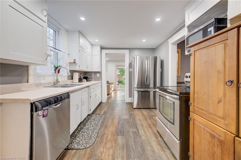 36 Cherry Street Property Photo 15