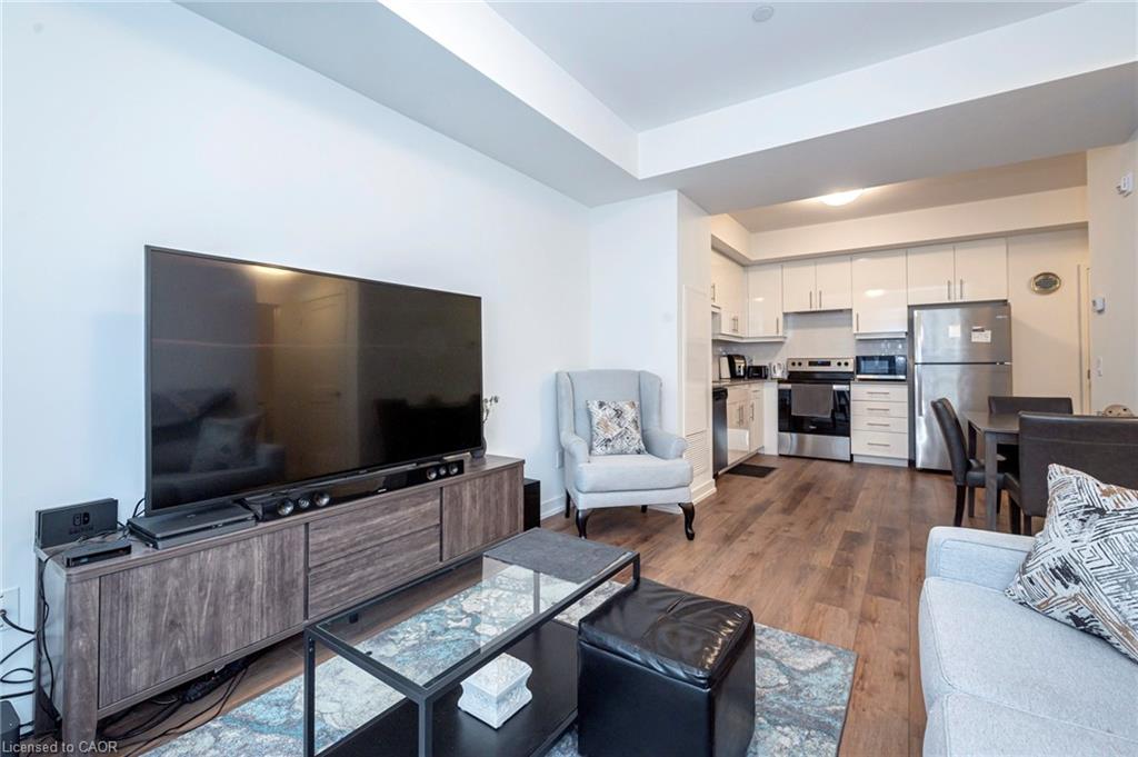 304-251 Northfield Drive E Property Photo 13