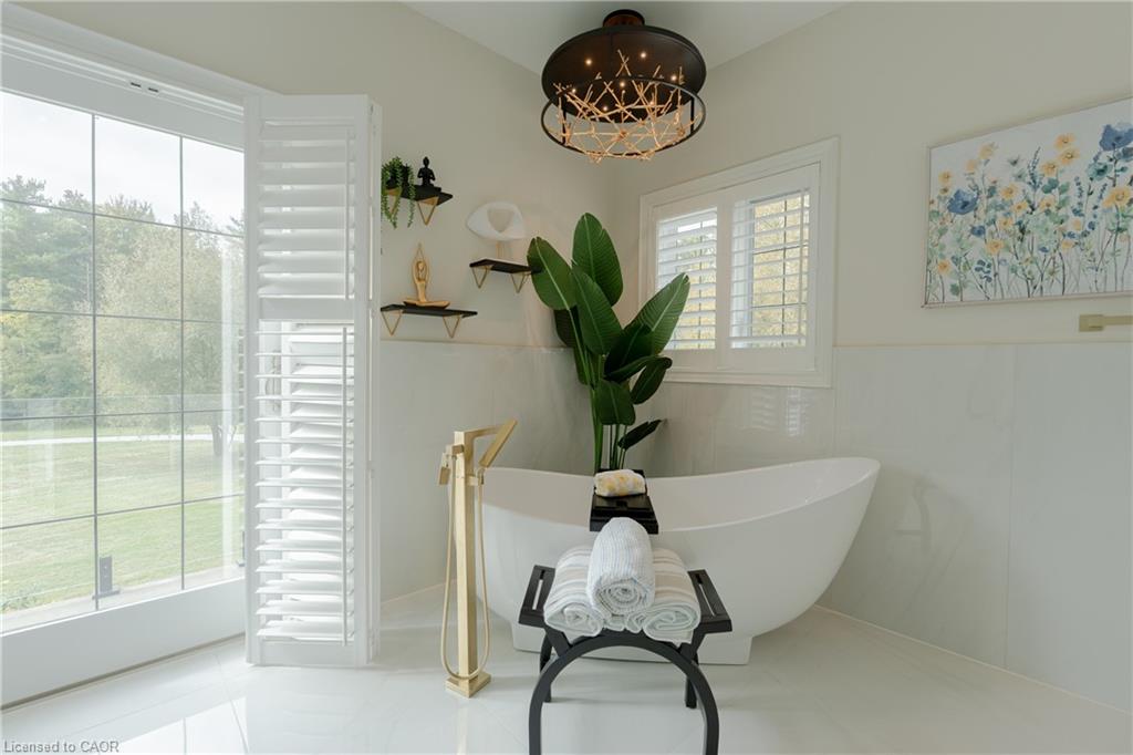 740 Fiddlers Green Road Property Photo 38