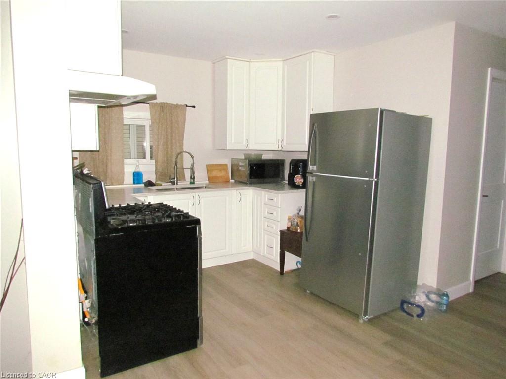17 Elizabeth Street Property Photo 15
