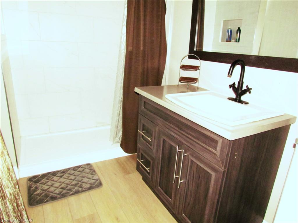 17 Elizabeth Street Property Photo 20
