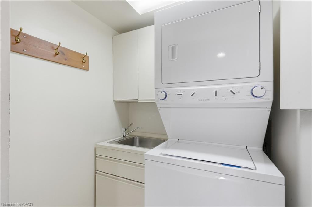 601-49 Robinson Street Property Photo 20