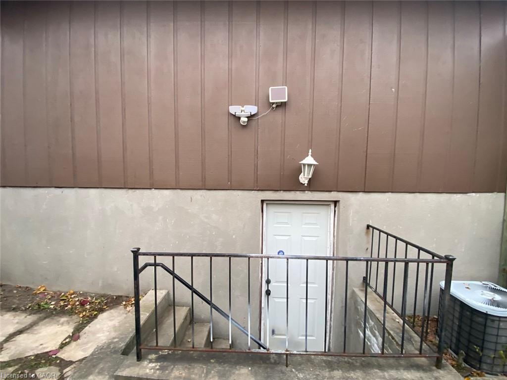 23 Alayne Crescent Property Photo 15