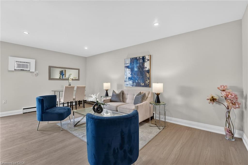 33-426 Queenston Street Property Photo 1