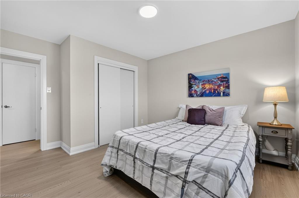33-426 Queenston Street Property Photo 31