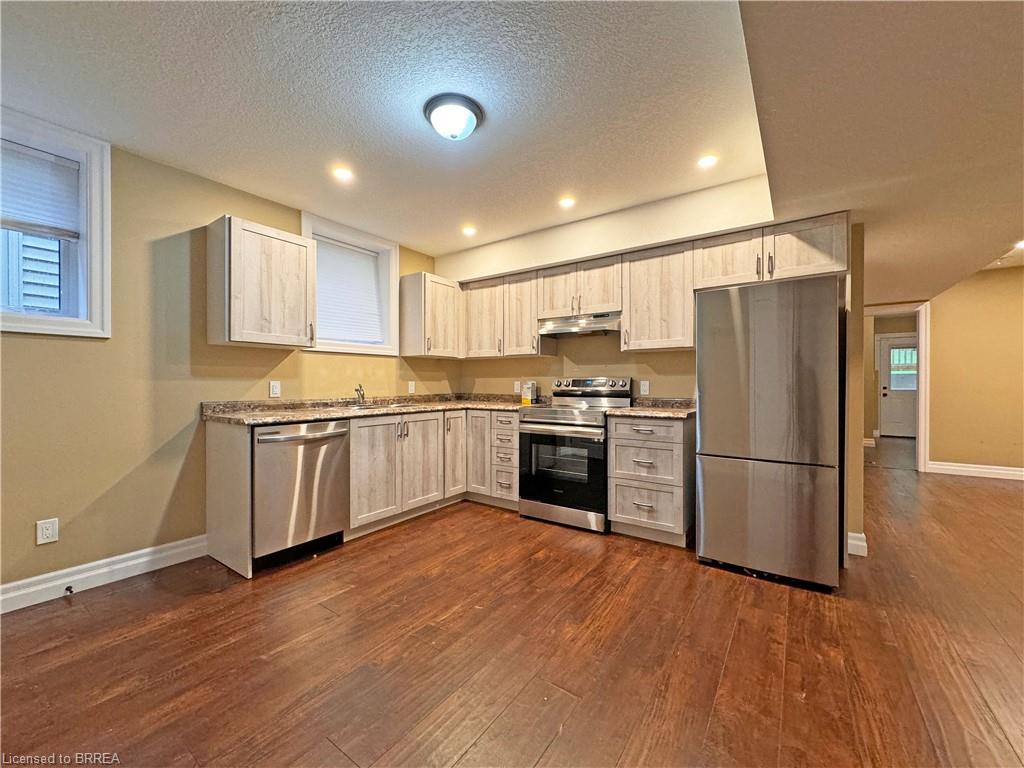 345 Marlborough Street Property Photo 4