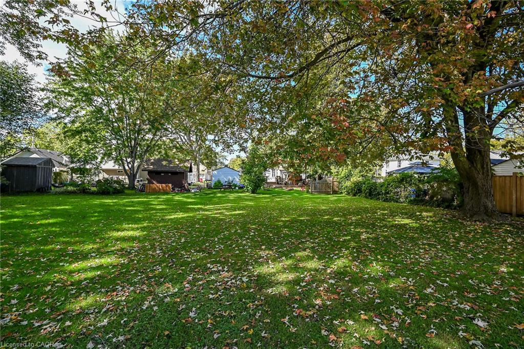 424 John Street Property Photo 25