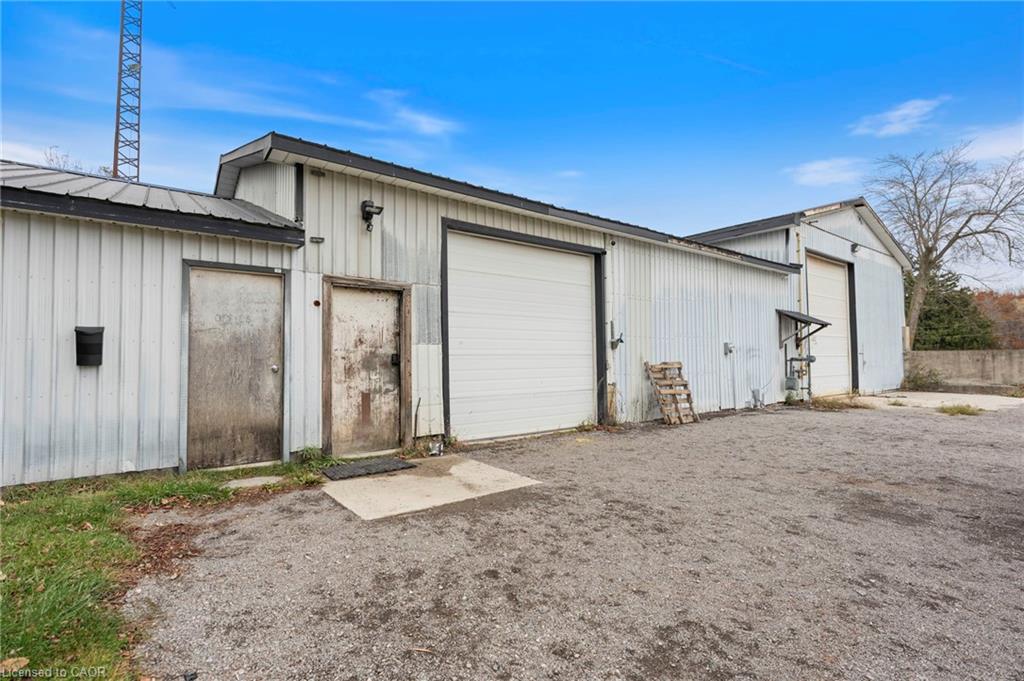 216 Burford-delhi Townline Road Property Photo 7