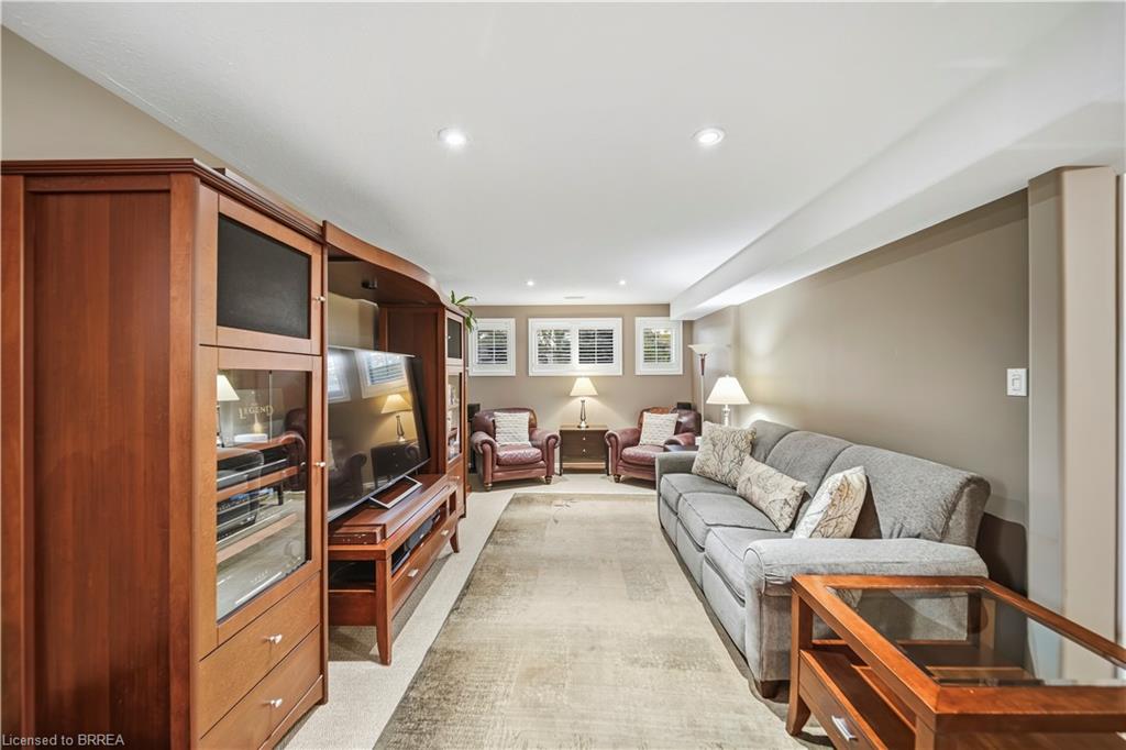 79 Court Drive Property Photo 22